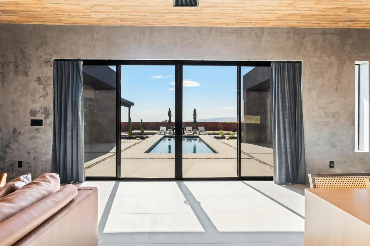 Black C House Joshua Tree Exterior foto